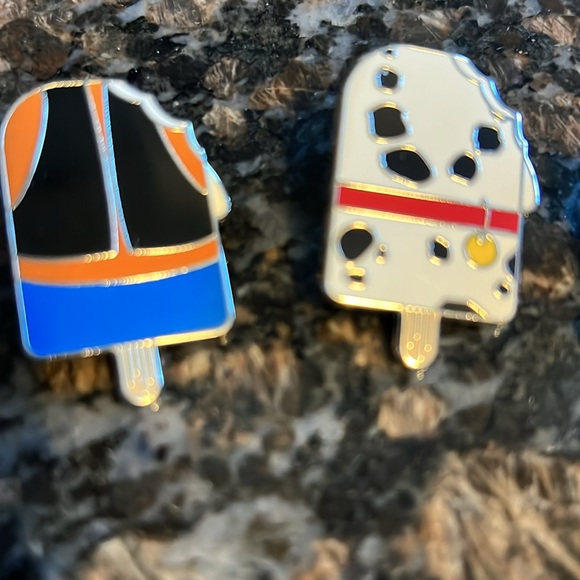 Disney Ice Cream Bars set of 4 pins 😃 Pluto . Minnie. Goofy , 101 dalmatians. - Picture 2 of 4
